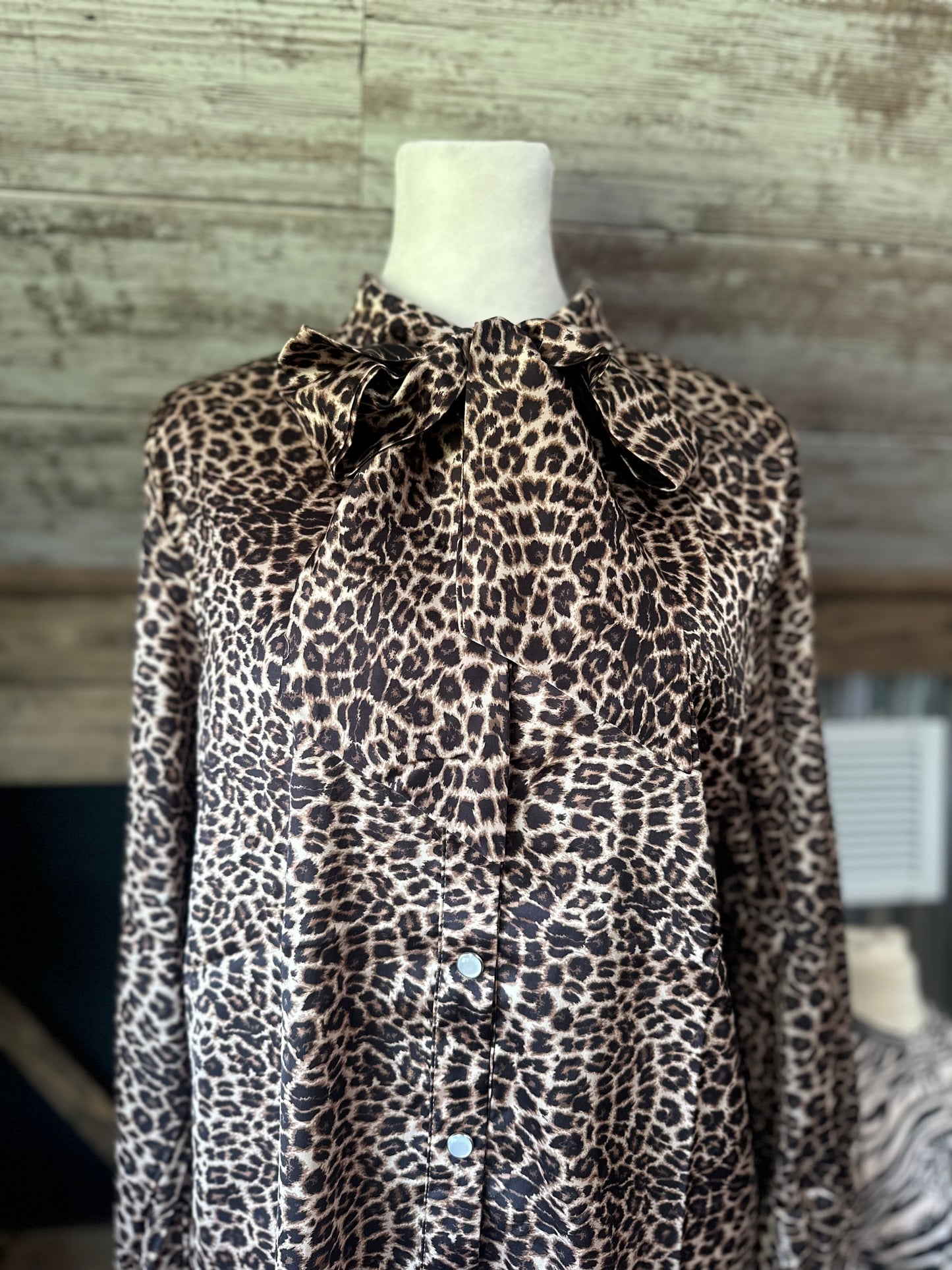 Cheetah Bow Top