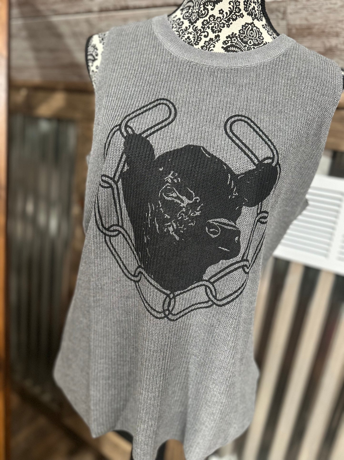 Angus Tank