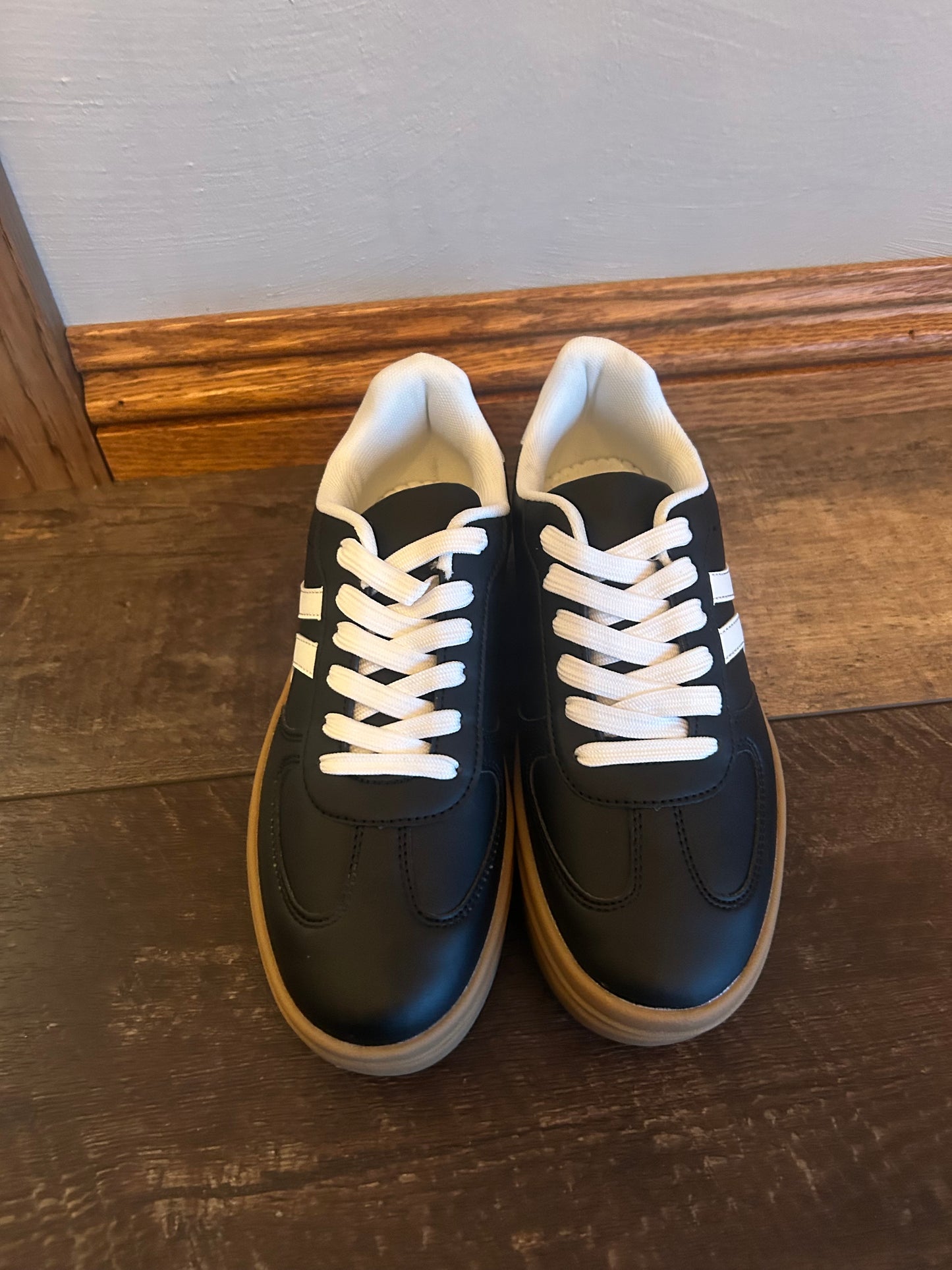 Black Platform Sneaker