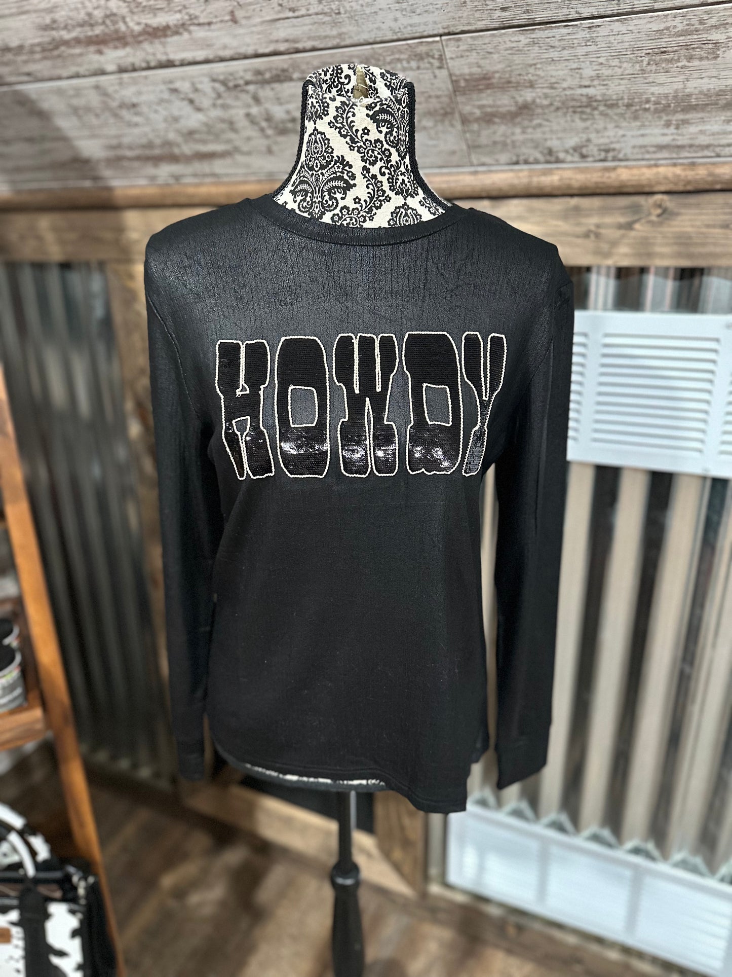 Howdy Black Long Sleeve T-shirt